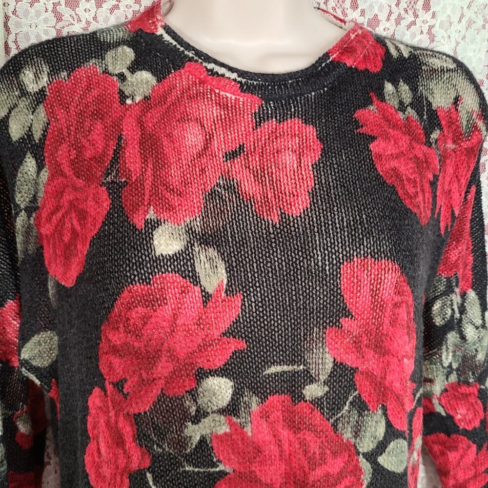 Show me your Mumu black red green oversized floral knit long sleeve top size xs - Picture 6 of 11
